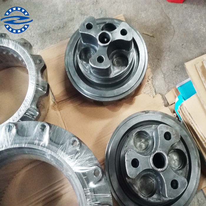 Hitachi Excavator Parts 12 Teeth Ex60-5 Swing Vertical Shaft 4397254